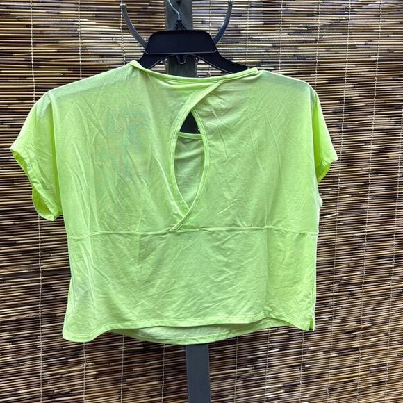 THE North Face Womens Wander T-Shirt Sharp Green Size Medium - Picture 2 of 2